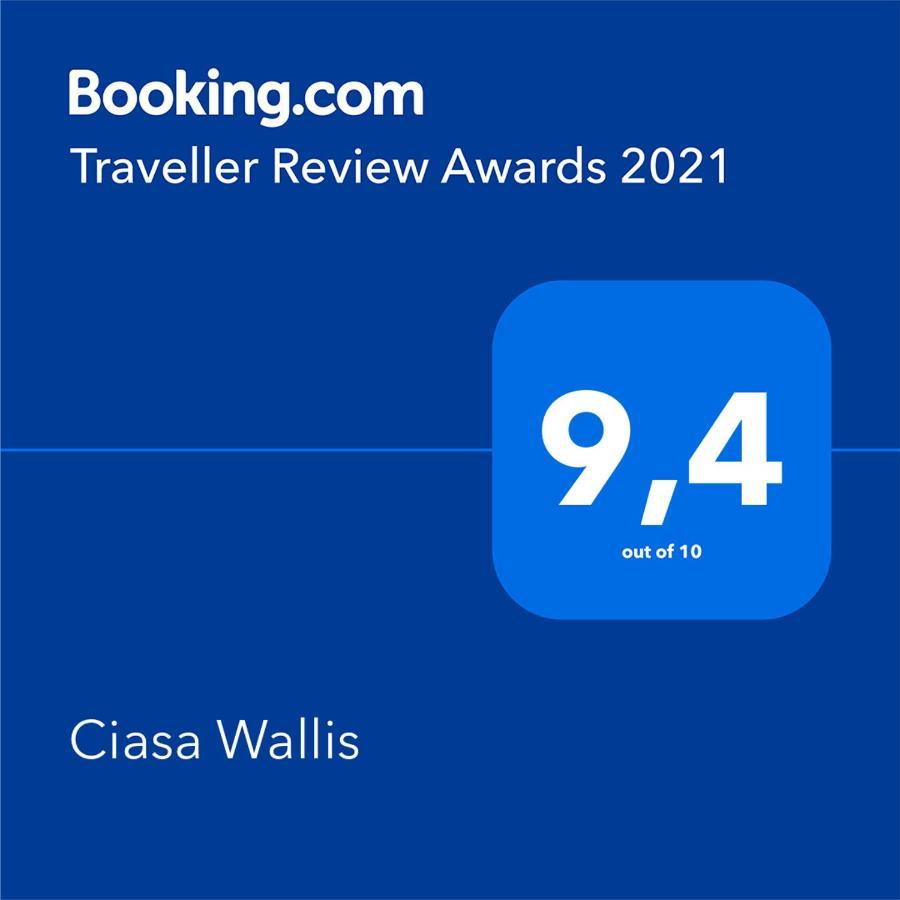Ciasa Wallis Badia  Exteriör bild