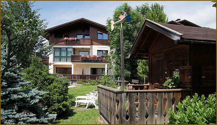Ciasa Wallis Badia  Exteriör bild